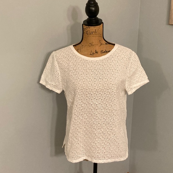LOFT Tops - Ann Taylor LOFT White Eyelet Short Sleeve Tee Women Size M